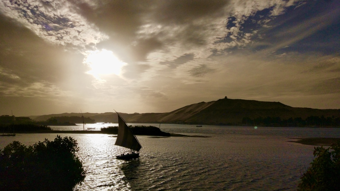 Seeing sunset in Nile river of Aswan will give you an inner peace. 