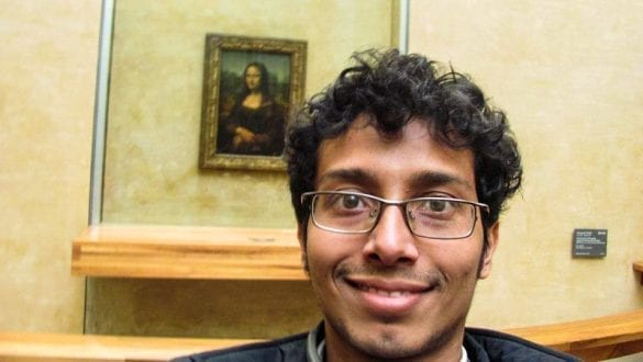 Fuad in front of Monalisa